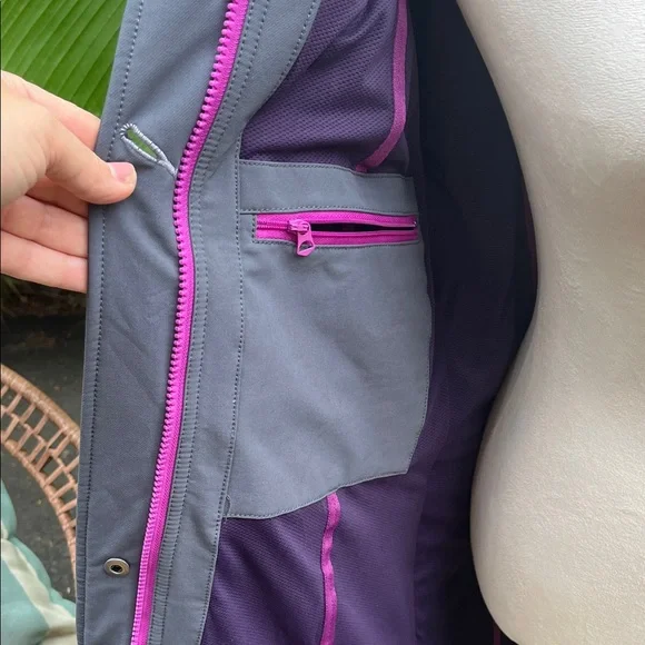 TITLE NINE Women's Gray softshell Trench Coat with Purple accents - Picture 6 of 14